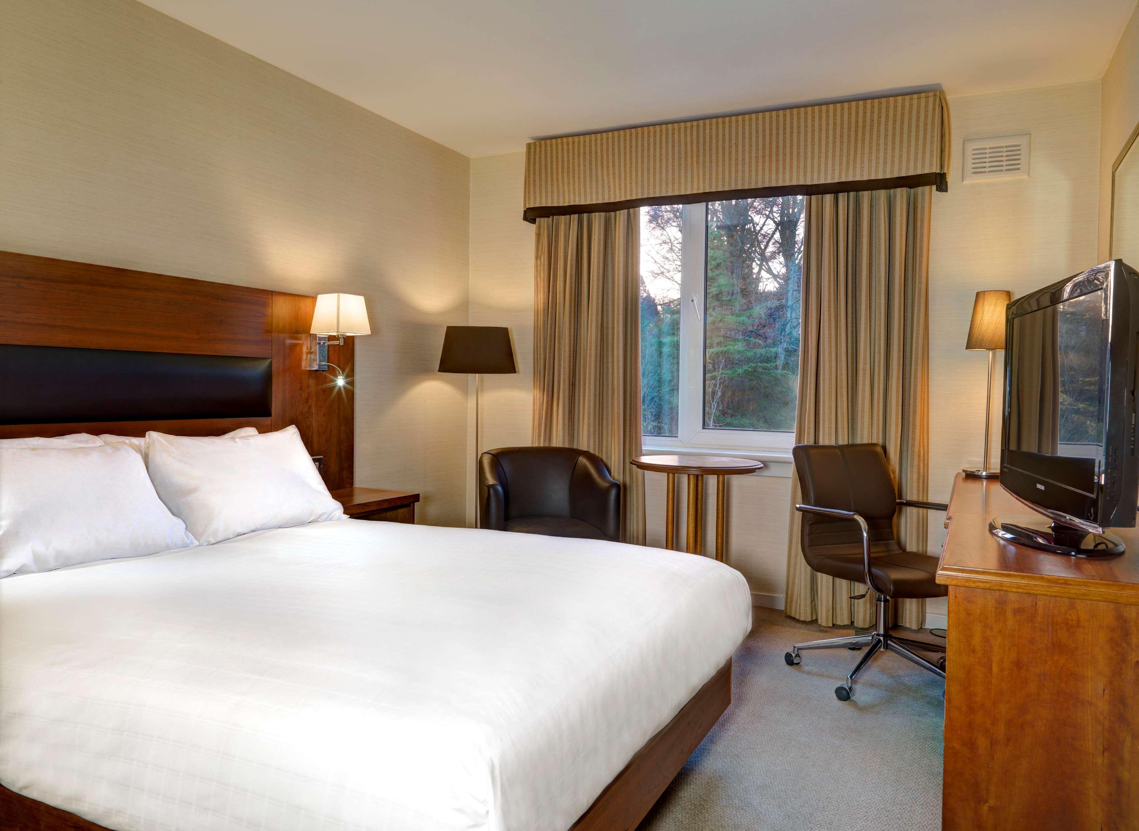 Doubletree By Hilton Aberdeen Treetops Kültér fotó