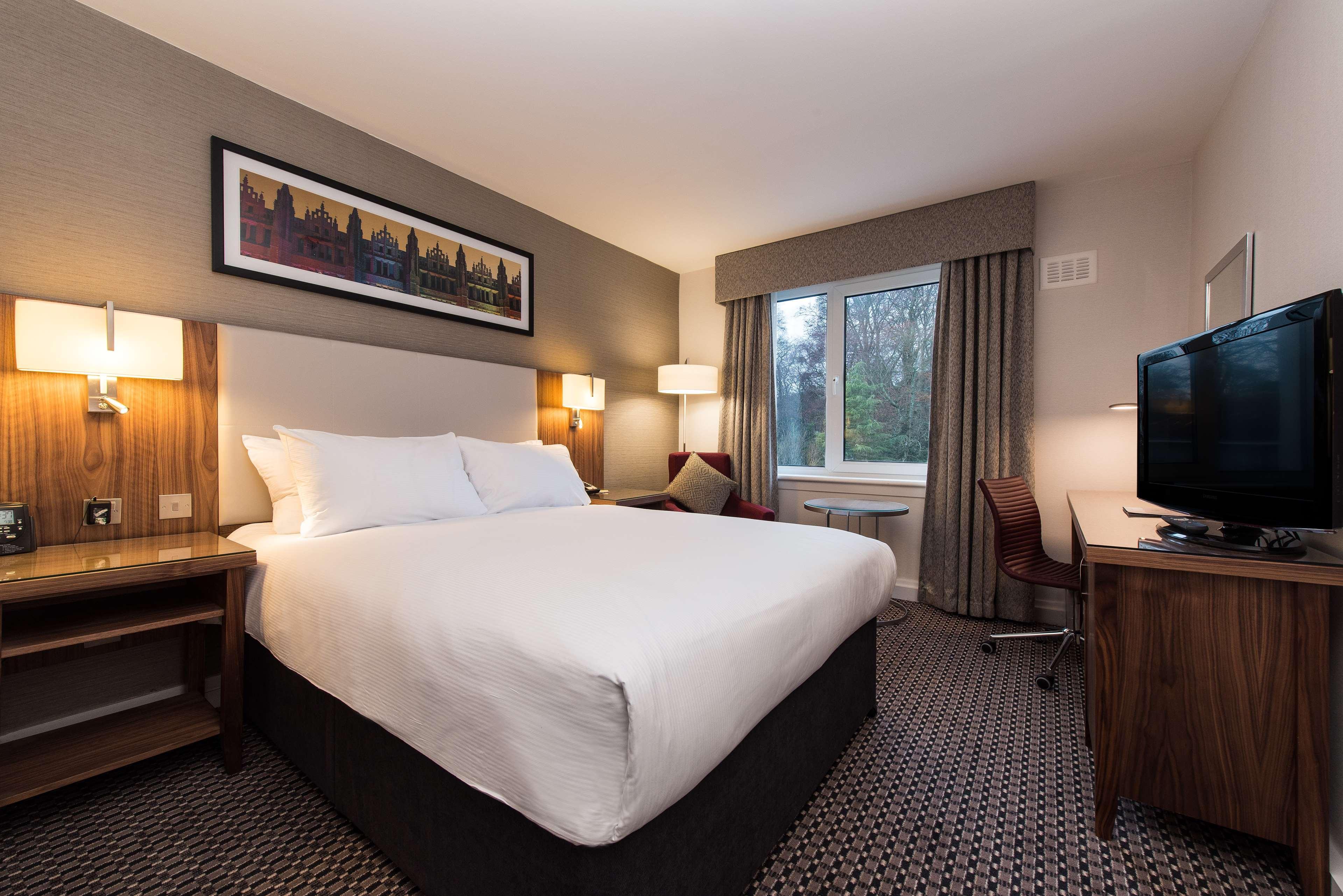 Doubletree By Hilton Aberdeen Treetops Kültér fotó