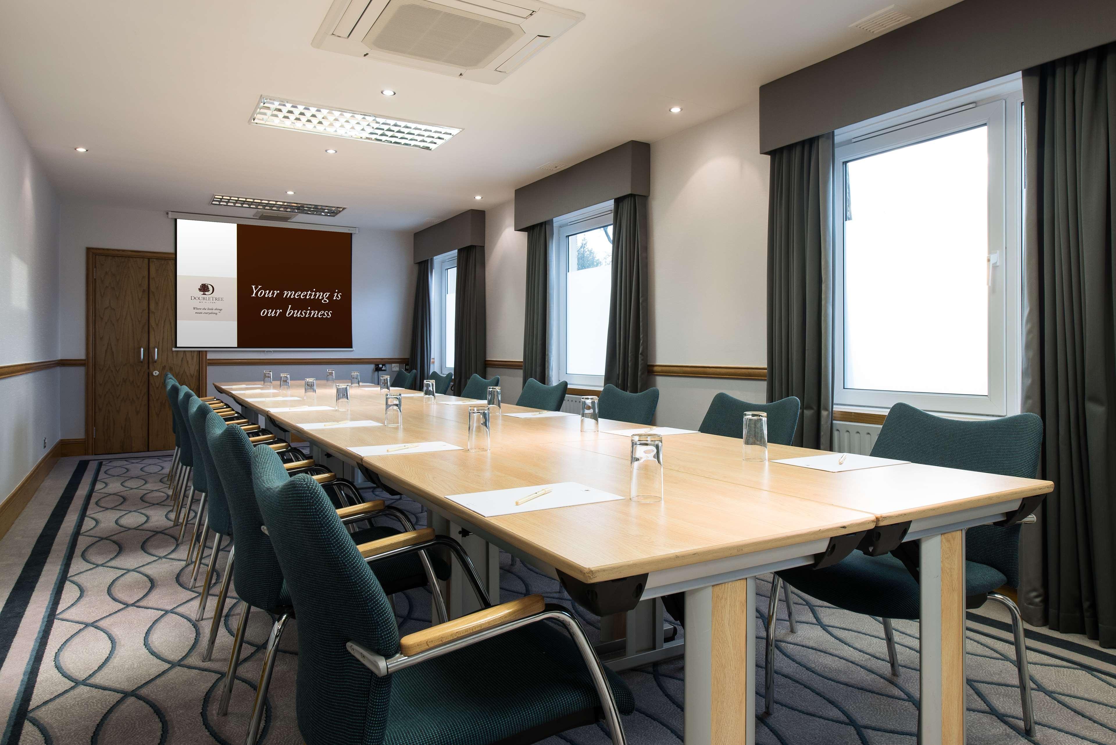 Doubletree By Hilton Aberdeen Treetops Kültér fotó