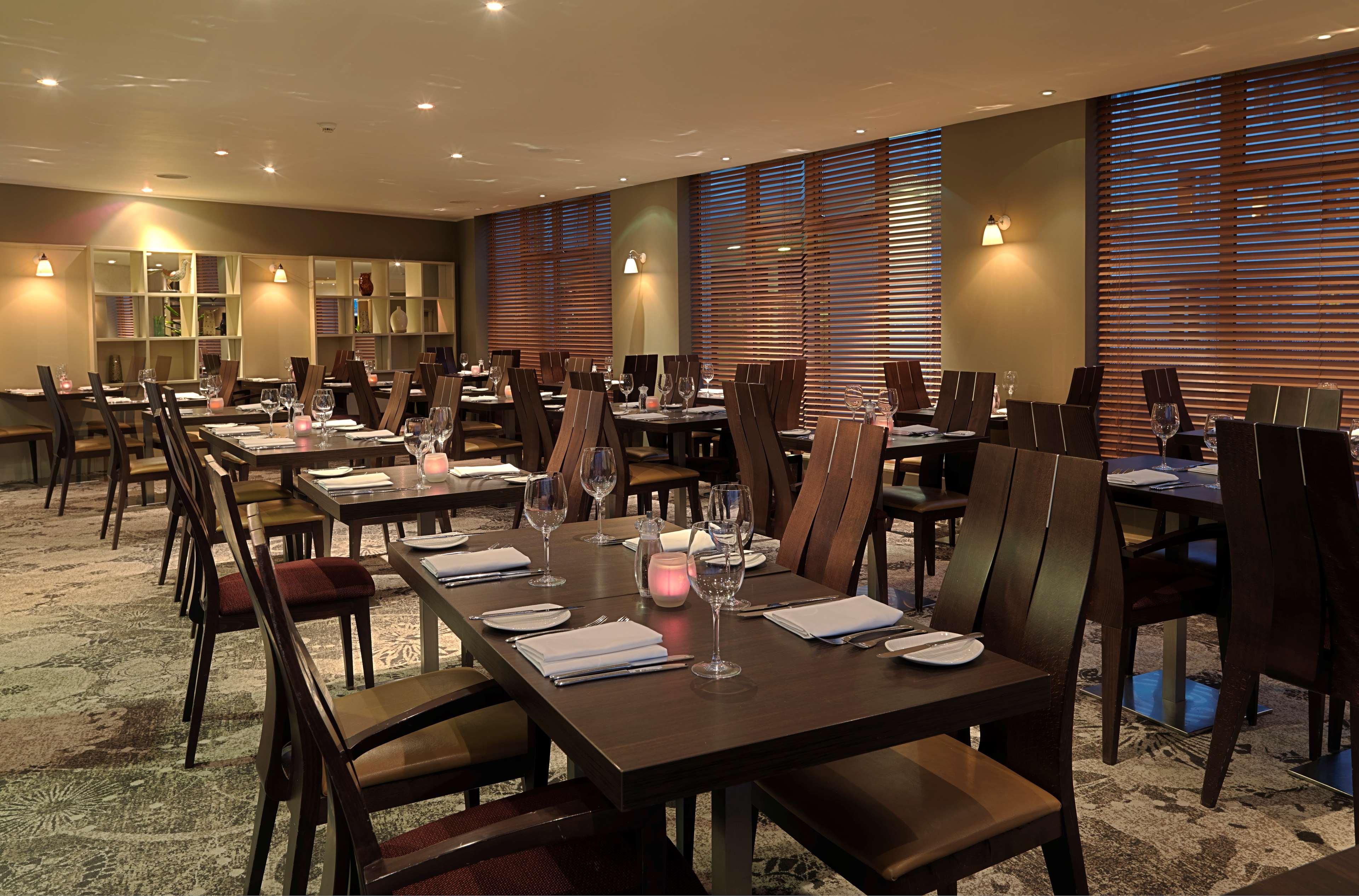 Doubletree By Hilton Aberdeen Treetops Kültér fotó