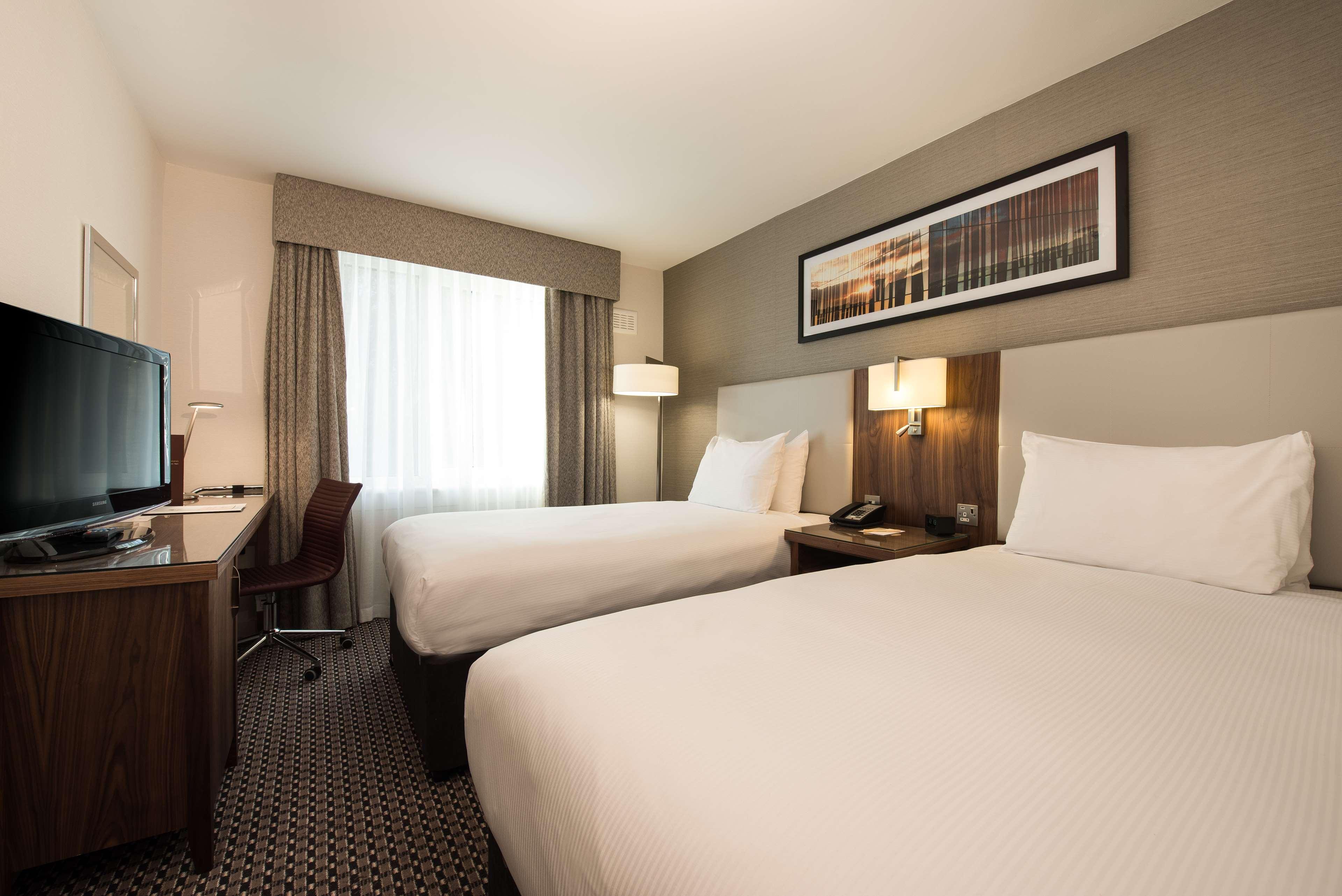 Doubletree By Hilton Aberdeen Treetops Kültér fotó