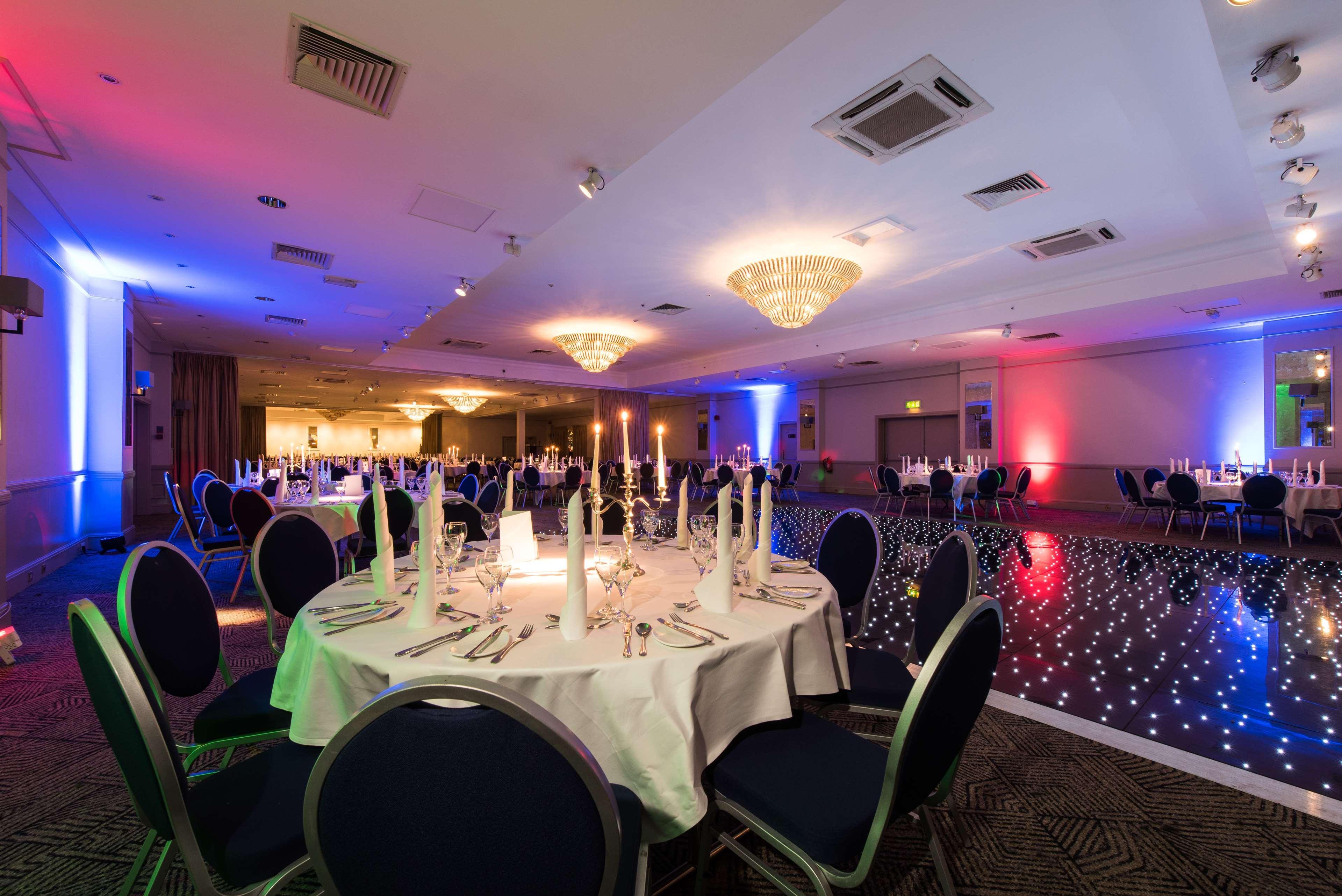 Doubletree By Hilton Aberdeen Treetops Kültér fotó