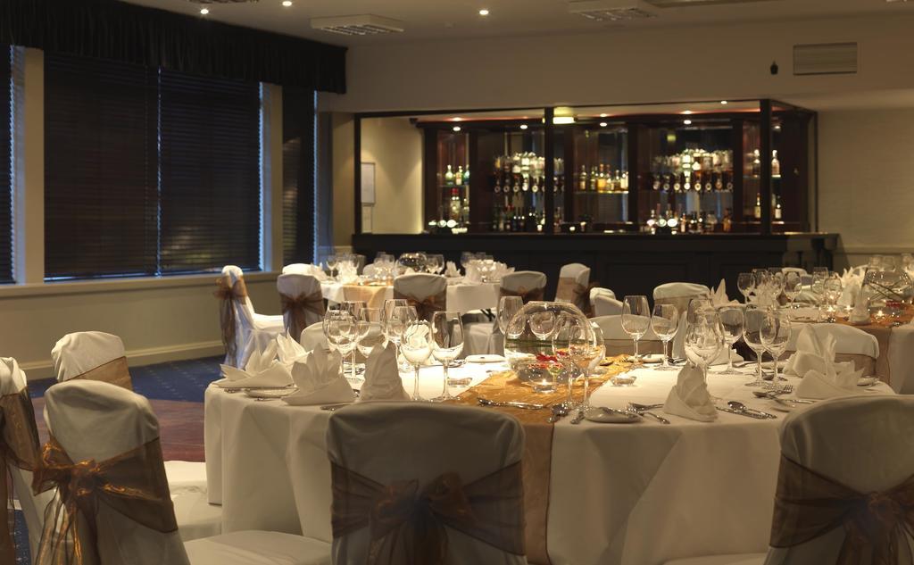Doubletree By Hilton Aberdeen Treetops Kültér fotó