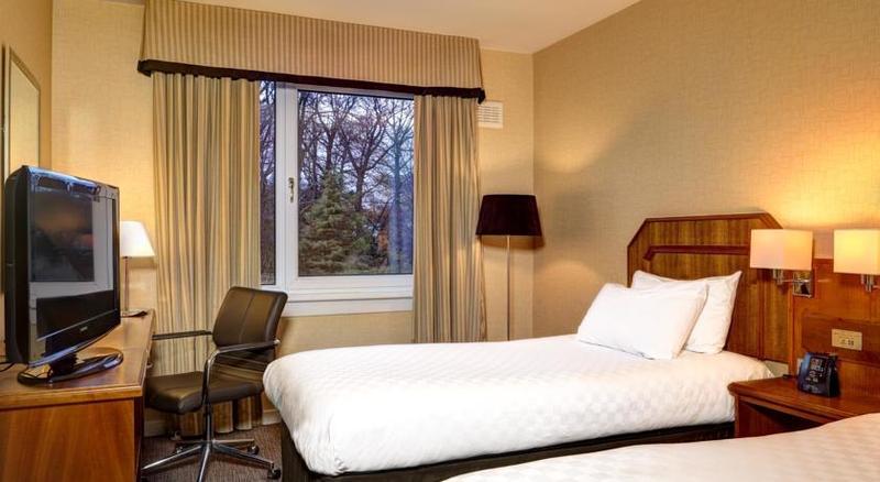 Doubletree By Hilton Aberdeen Treetops Kültér fotó