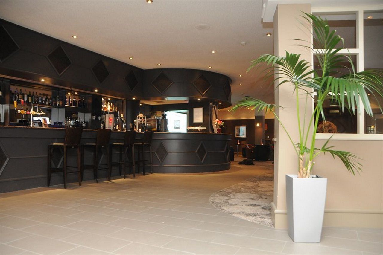 Doubletree By Hilton Aberdeen Treetops Kültér fotó